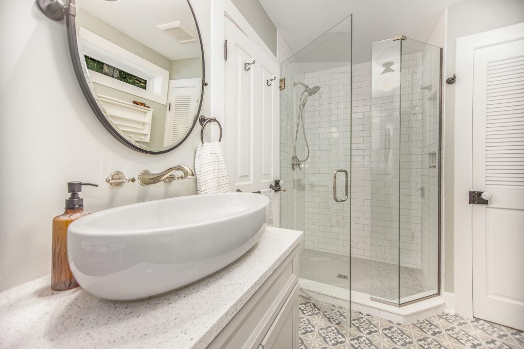 Forest Hills, MI bathroom remodeler