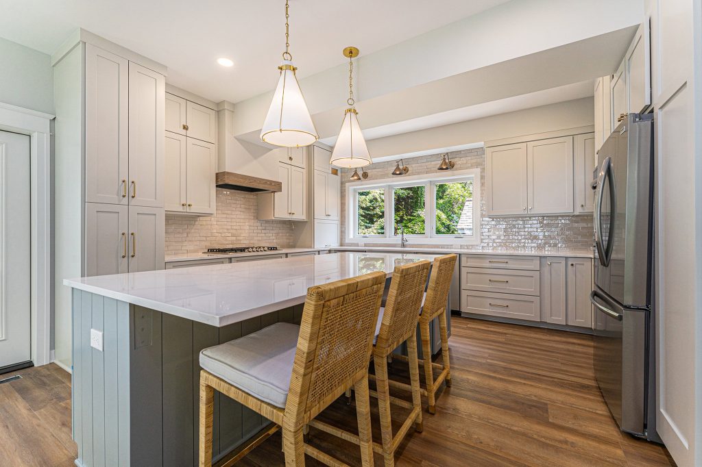 Grandville, MI kitchen renovator